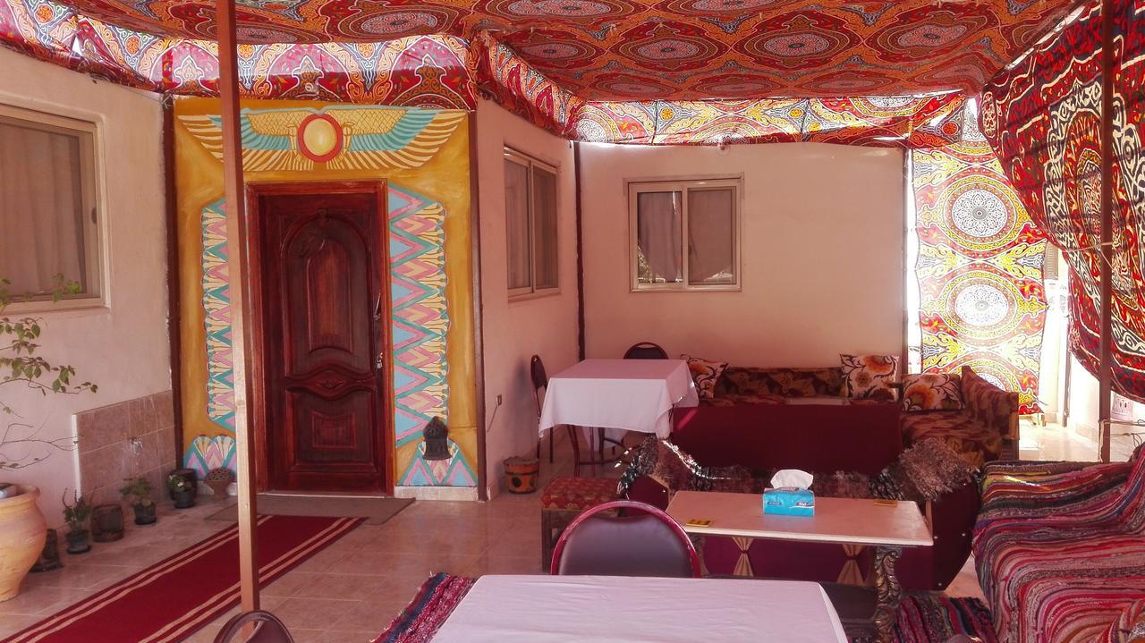 Pyramids Overlook Inn Kafrat al Jabal Luaran gambar