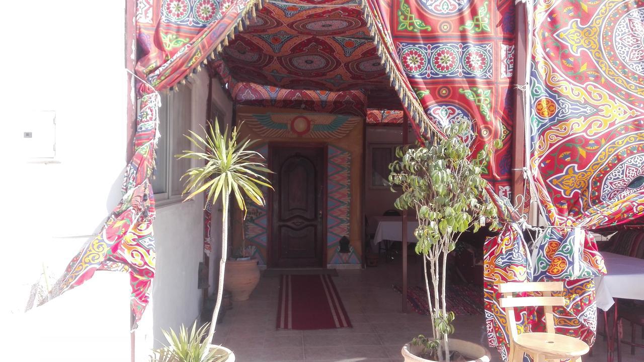 Pyramids Overlook Inn Kafrat al Jabal Luaran gambar