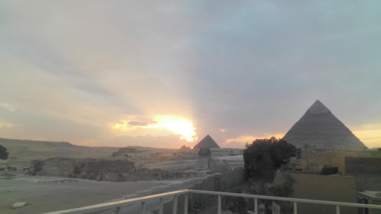Pyramids Overlook Inn Kafrat al Jabal Luaran gambar