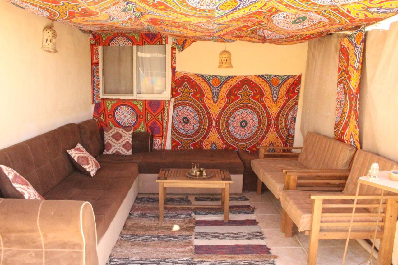 Pyramids Overlook Inn Kafrat al Jabal Luaran gambar